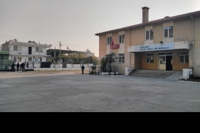 Sazlıköy Hilmi Fırat İlkokulu fotoğraf 2