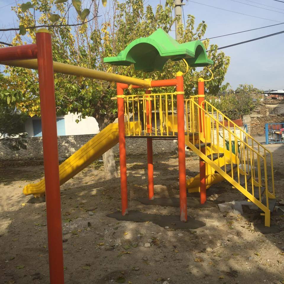 Yenipazar Karacaören İlkokulu Fotoğrafları 1