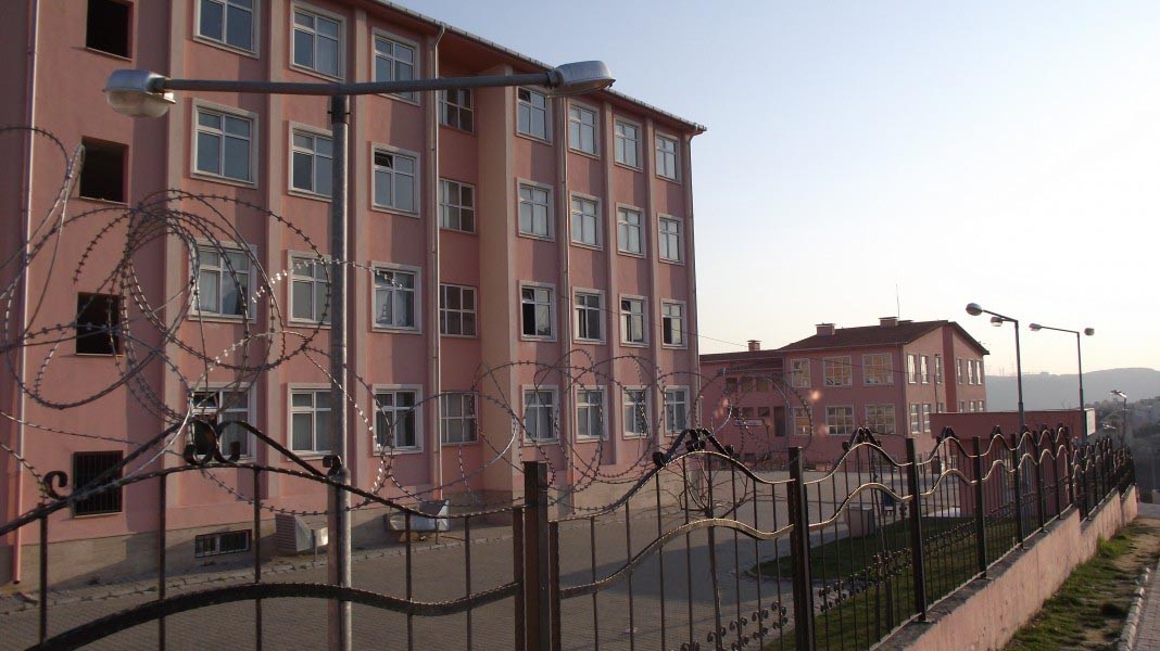 Bahçeşehir İmkb Teknik Ve Endüstri Meslek Lisesi kampüs fotoğrafı