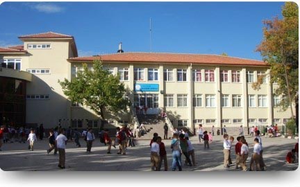 Baldudak Ortaokulu kampüs fotoğrafı