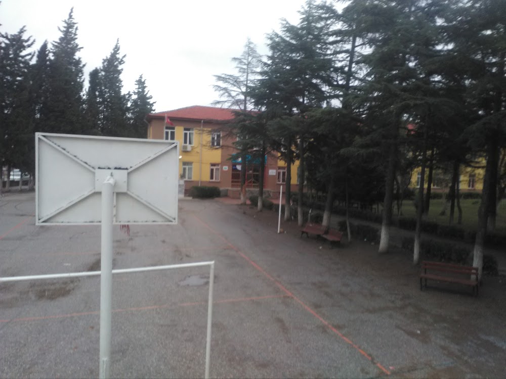 Kuvayı Milliye Ortaokulu Fotoğrafları 1