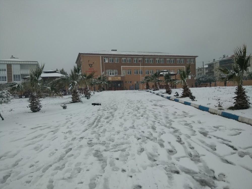 Ayvalık Rahim Usta Anadolu Lisesi Fotoğrafları 5