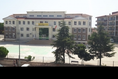 Şehit Ömer Halisdemir Çok Programlı Anadolu Lisesi fotoğraf 1