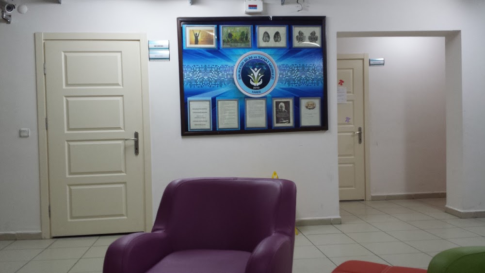 Balıkesir Necip Fazıl Kısakürek Ortaokulu Fotoğrafları 1