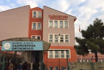 Bandırma Fatih Ortaokulu Fotoğrafları 1