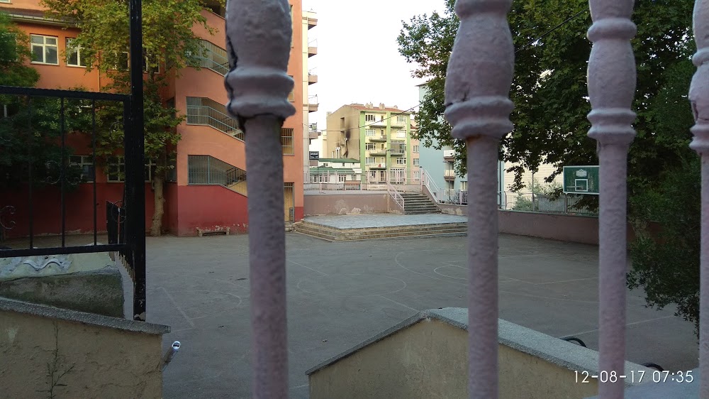 Vecihibey Ortaokulu Fotoğrafları 2