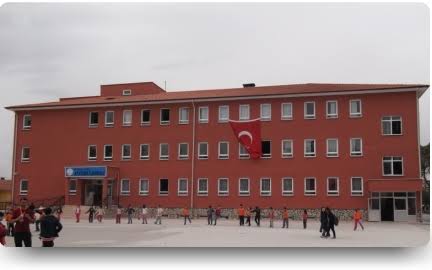 Gönen Atatürk Ortaokulu Fotoğrafları 1