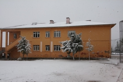 Çağış İlkokulu fotoğraf 1
