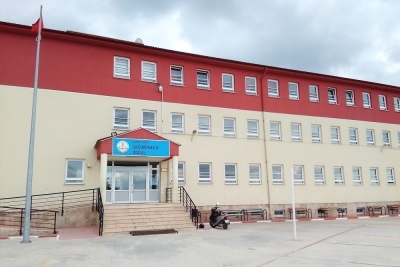 Bigadiç Yunus Emre İmam Hatip Ortaokulu fotoğraf 1