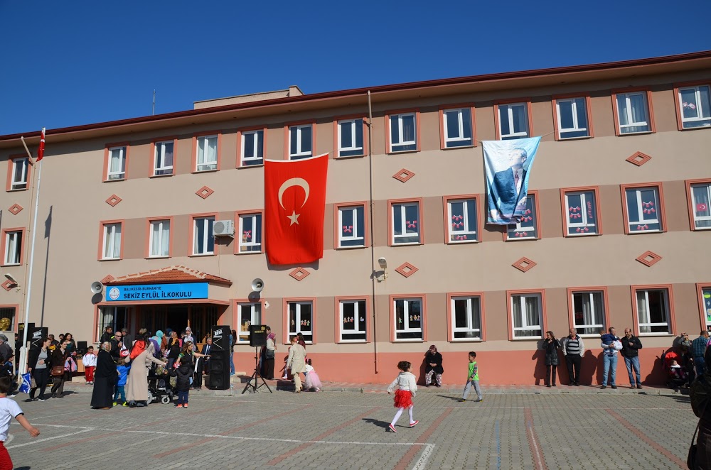 Hacıoğlu İlkokulu Fotoğrafları 3