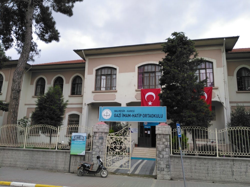 Burhaniye Gazi İlkokulu Fotoğrafları 1