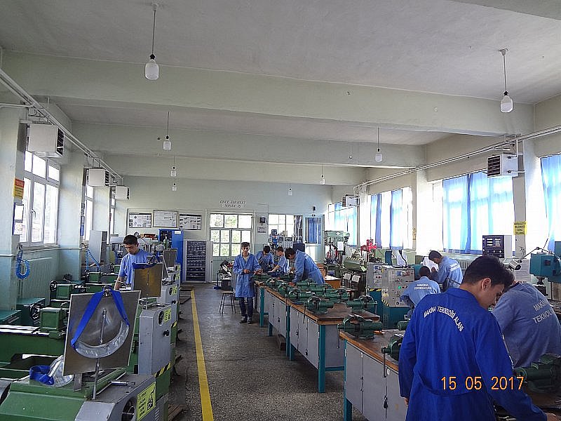 Dursunbey Mesleki Ve Teknik Anadolu Lisesi Fotoğrafları 2