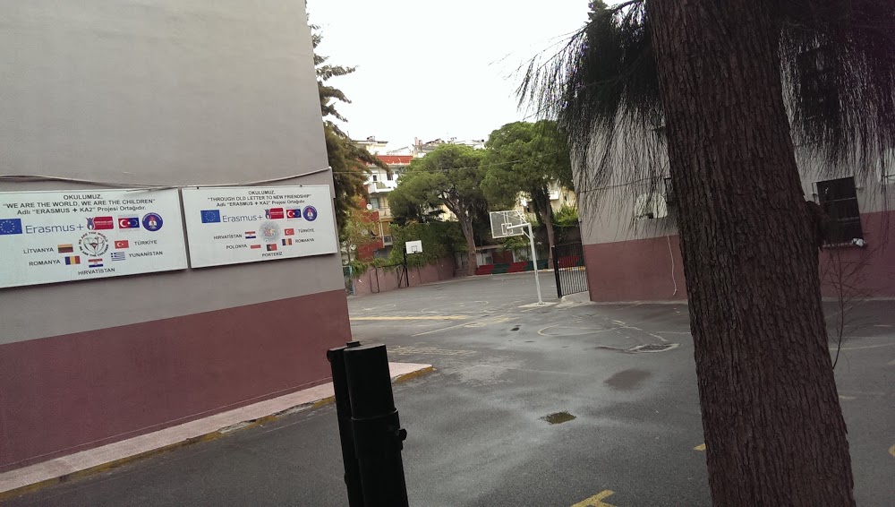 Erdek Karşıyaka Ortaokulu Fotoğrafları 4