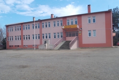 İvrindi Anadolu Lisesi fotoğraf 3