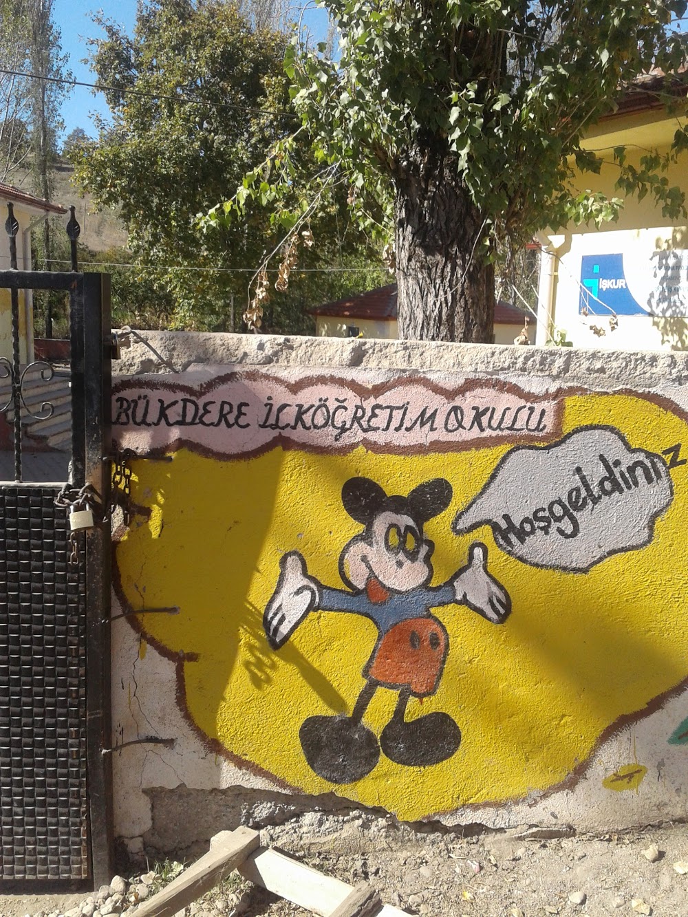 Balıkesir Bükdere İlkokulu Fotoğrafları 1