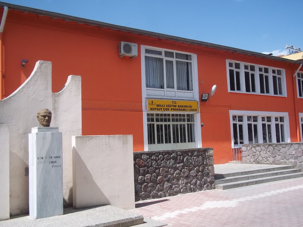 Kepsut Anadolu Lisesi Fotoğrafları 1