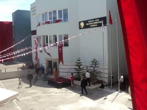 Banu-Ufuk Cömertoğlu İlkokulu kampüs fotoğrafı