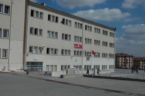 Batıkent Lisesi kampüs fotoğrafı