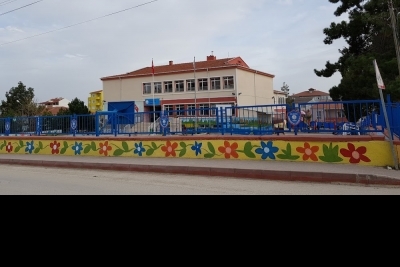 Bozüyük Cumhuriyet İlkokulu fotoğraf 1