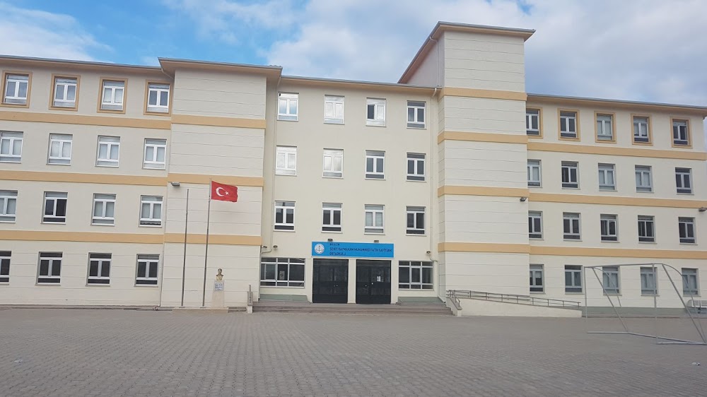 Şehit Kaymakam Muhammed Fatih Safitürk Ortaokulu Fotoğrafları 1