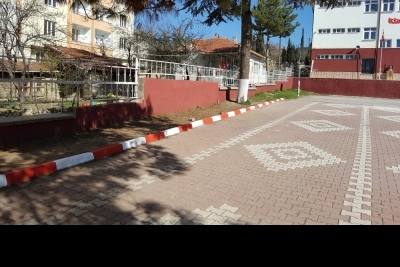 Ayşe Küflü İlkokulu fotoğraf 1