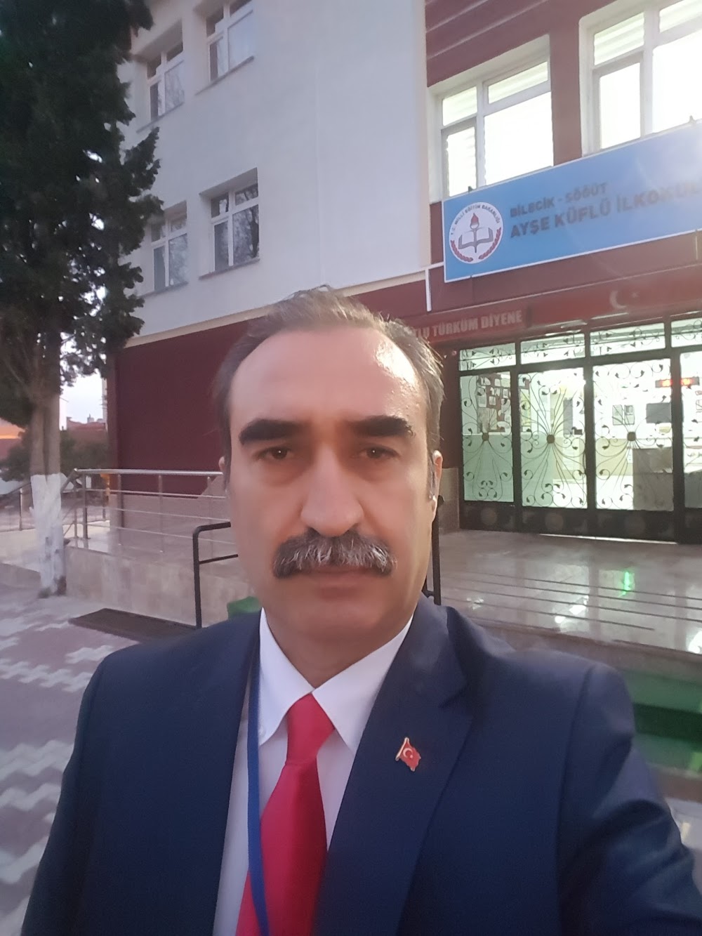 Ayşe Küflü İlkokulu Fotoğrafları 2