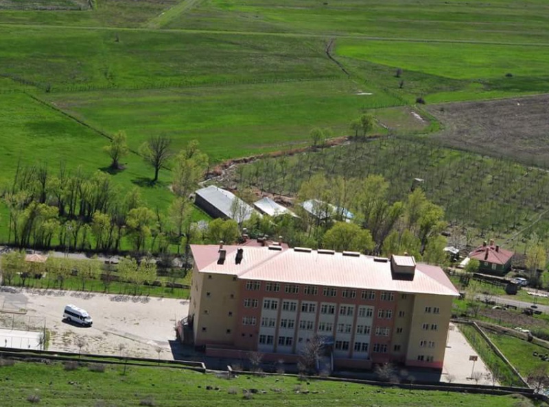 İmkb Gözeler Haraba İlkokulu Fotoğrafları 1