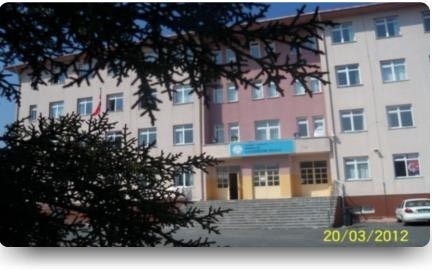 Çanakca İlkokulu kampüs fotoğrafı