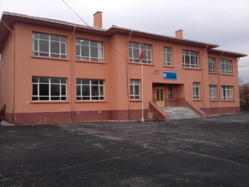 Binkılıç İmam Hatip Ortaokulu kampüs fotoğrafı