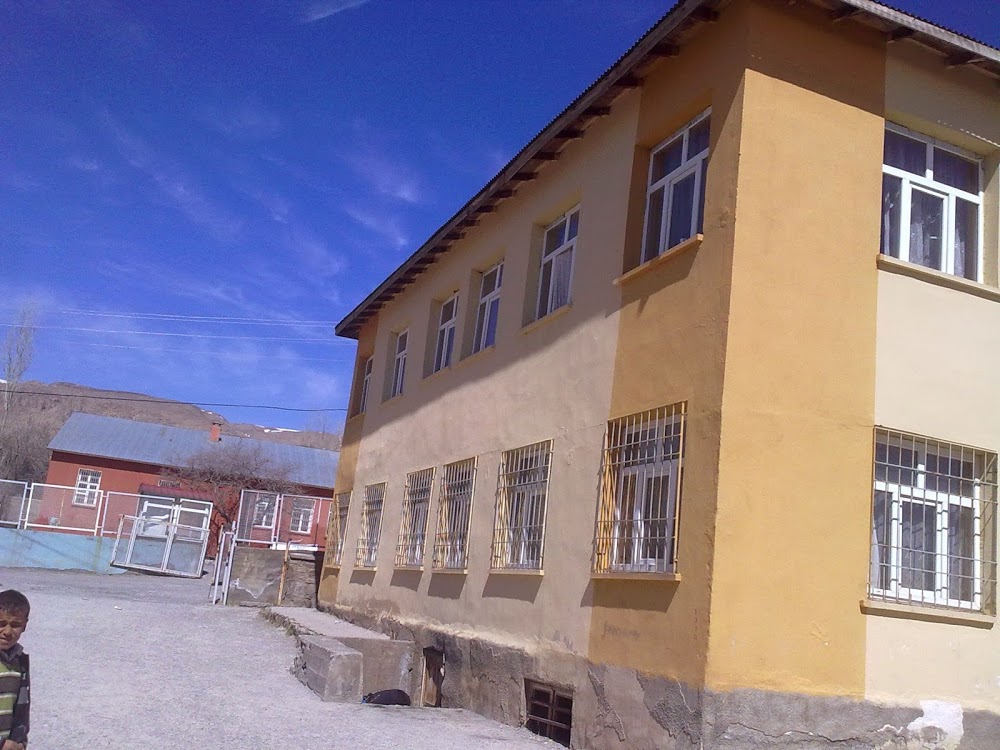 Hıdırşah İlkokulu Fotoğrafları 1