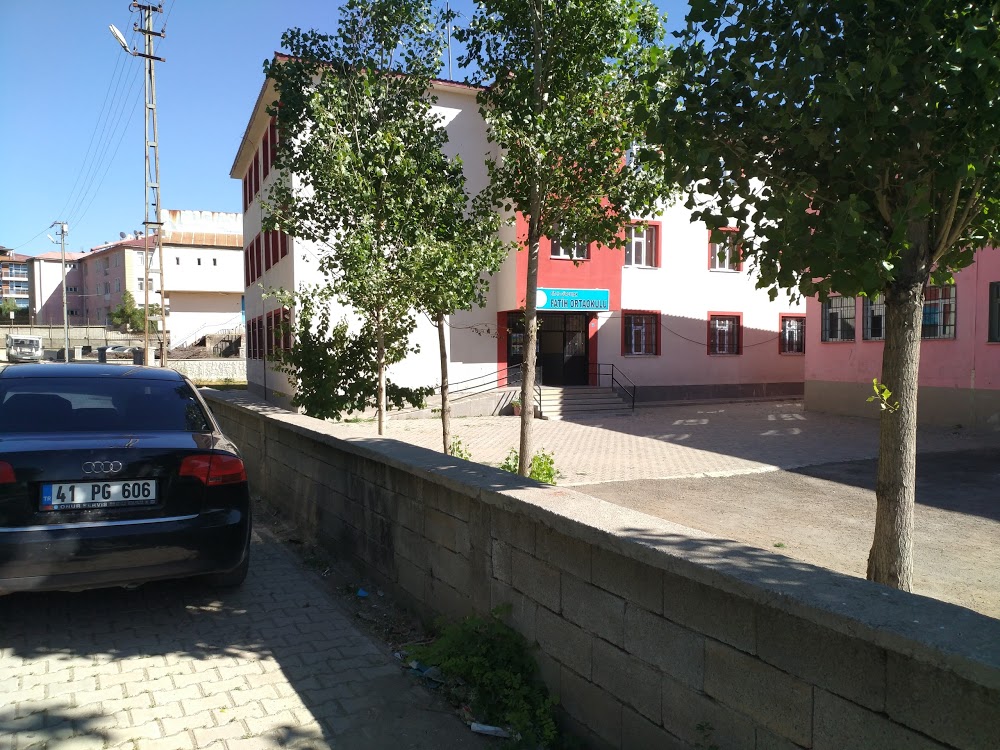 Güroymak Fatih Ortaokulu Fotoğrafları 1