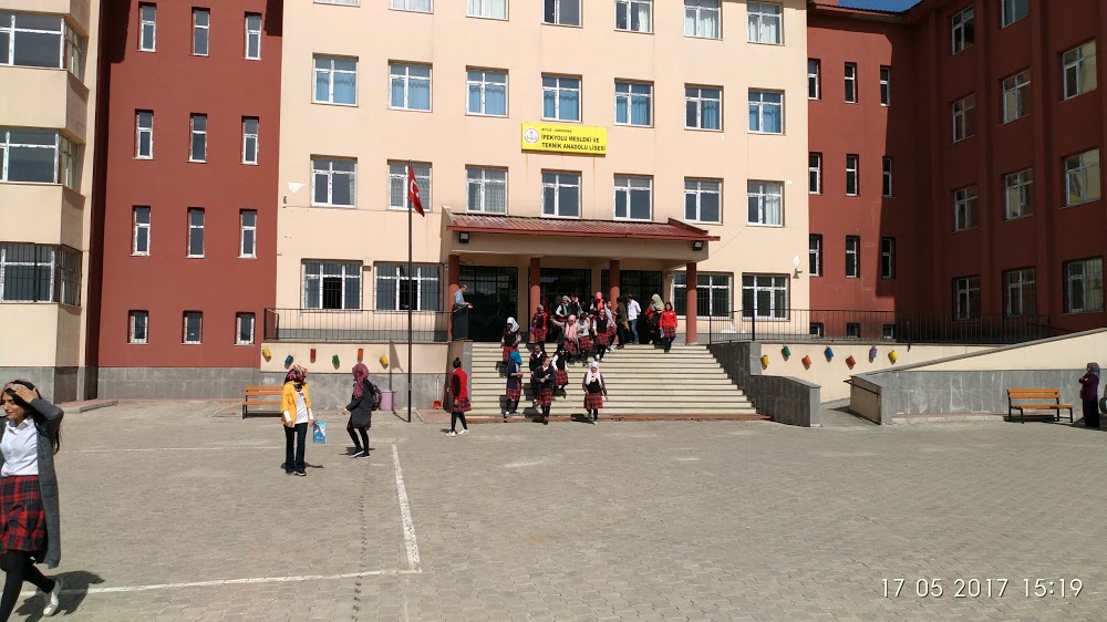 Güroymak Mesleki Ve Teknik Anadolu Lisesi Fotoğrafları 2