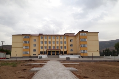 Güroymak Selahaddin Eyyubi Anadolu İmam Hatip Lisesi fotoğraf 1