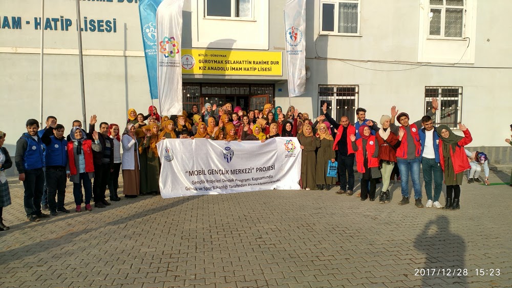 Güroymak Selahattin Rahime Dur Kiz Anadolu İmam Hatip Lisesi Fotoğrafları 4