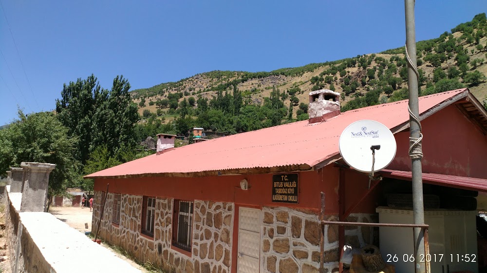 Mutki Yazıcık İlkokulu Fotoğrafları 1