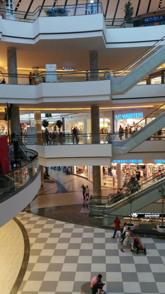 Tatvan Bahçelievler Ortaokulu Fotoğrafları 1