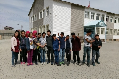 Tatvan Karşıyaka Ortaokulu Fotoğrafları 1