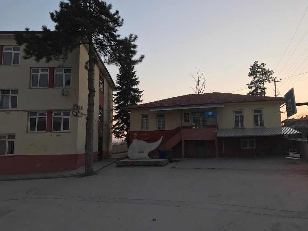 Yukarısoku İmam Hatip Ortaokulu Fotoğrafları 1