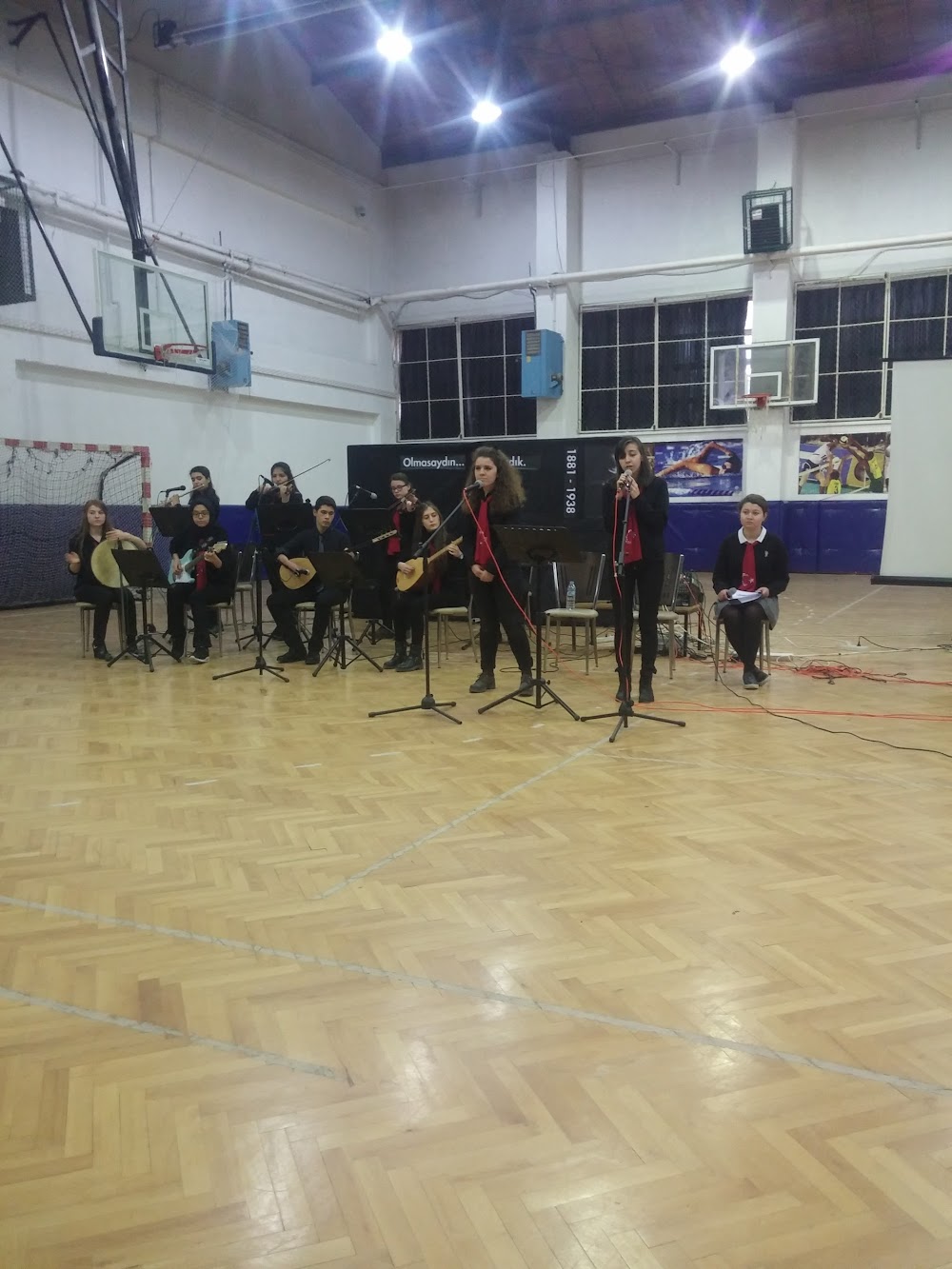 İzzet Baysal Anadolu Lisesi Fotoğrafları 1