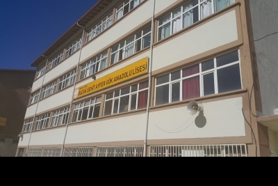 Bucak Anadolu Lisesi fotoğraf 1