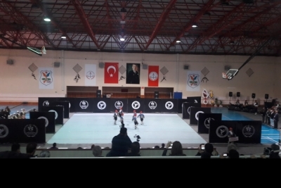 Hüsnü Bayer Ortaokulu fotoğraf 1