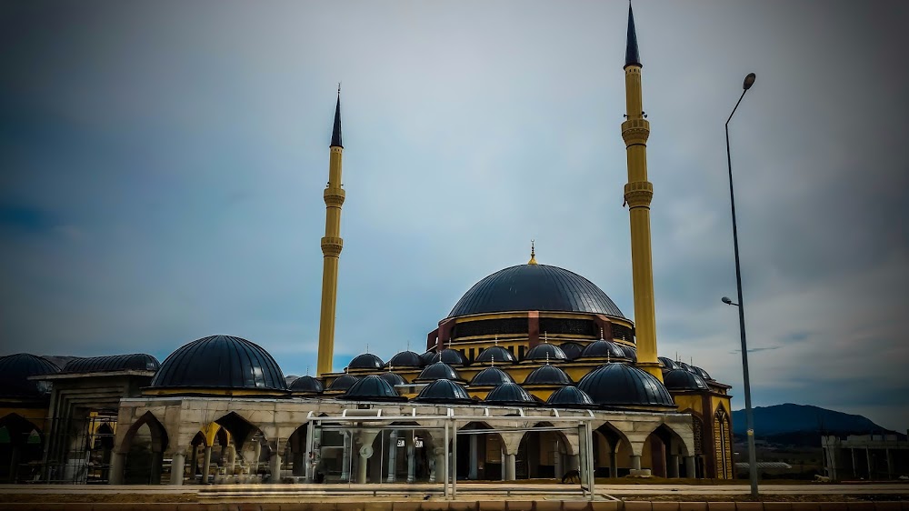 Yeşilova 100. Yıl İlkokulu Fotoğrafları 8