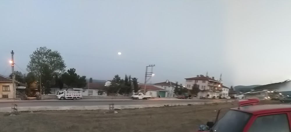 Mustafakemalpaşa Yenice İlkokulu Fotoğrafları 1