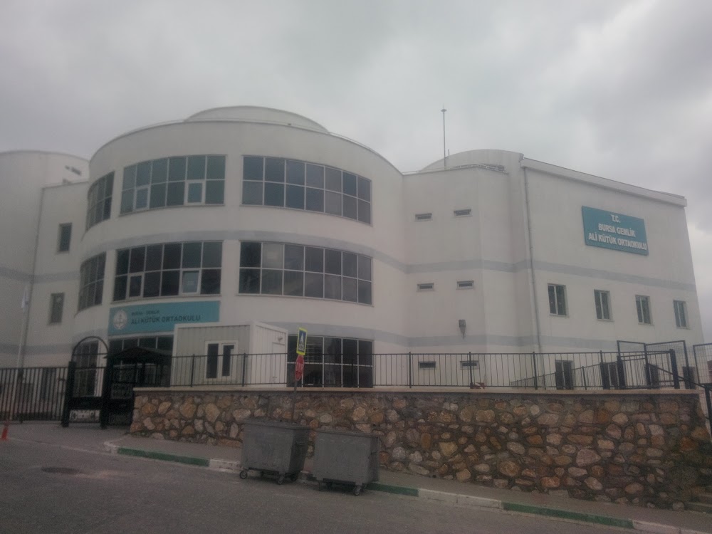Ali Kütük Ortaokulu Fotoğrafları 1