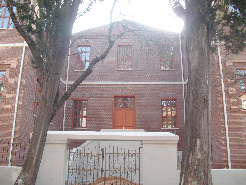 Karacabey Atatürk İlkokulu Fotoğrafları 8