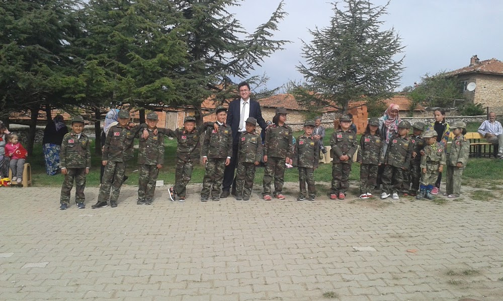 Gülözü İlkokulu Fotoğrafları 1