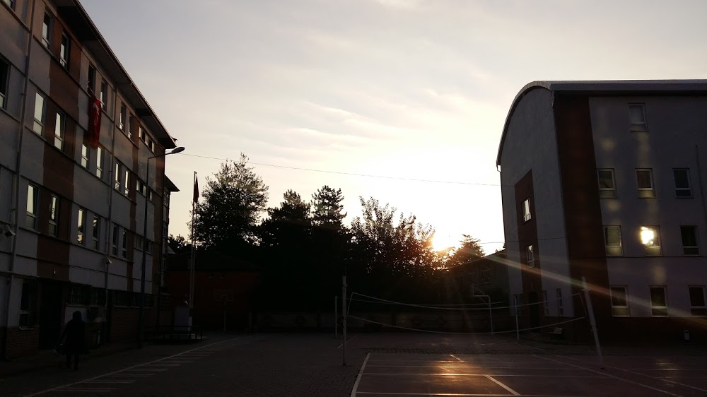 İnegöl Anadolu İmam Hatip Lisesi Fotoğrafları 2