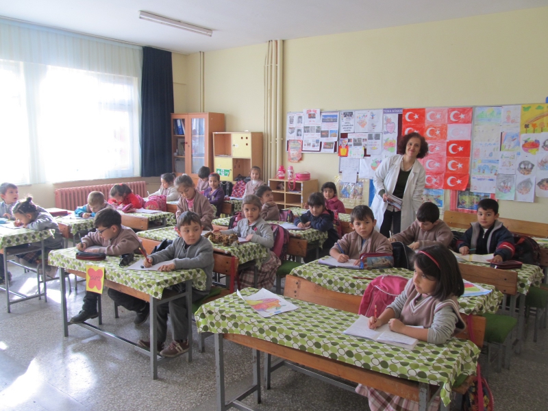 Karacabey Kurşunlu İlkokulu Fotoğrafları 4