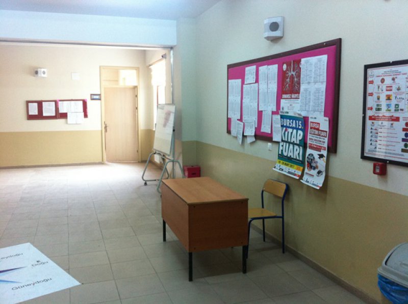 İznik Kız Anadolu İmam Hatip Lisesi Fotoğrafları 1