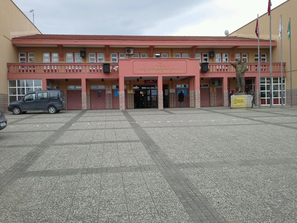 Yenişehir Koç Ortaokulu Fotoğrafları 4